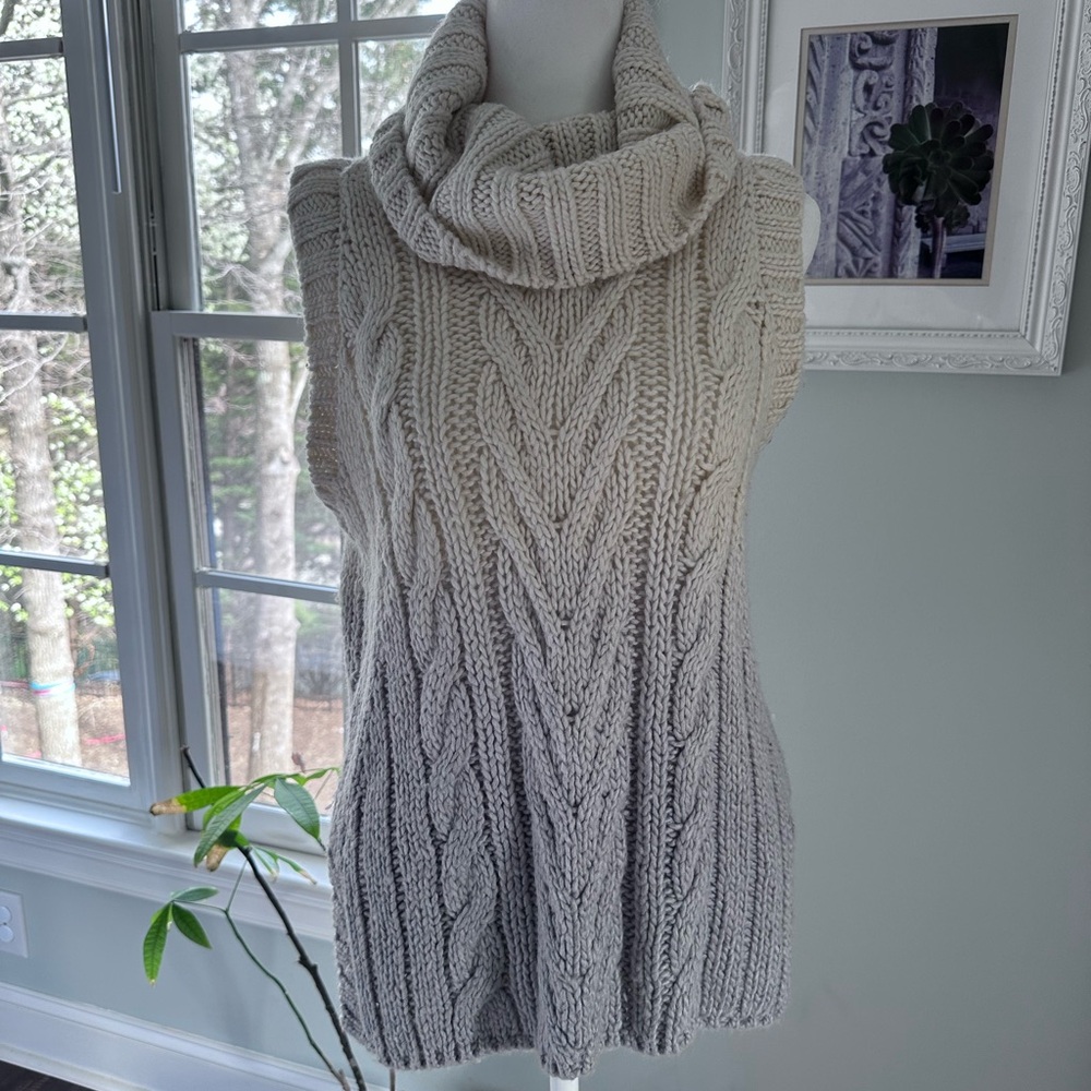 Sanctuary Sleeveless Cable Knit Turtleneck Sweater Vest - Ombre